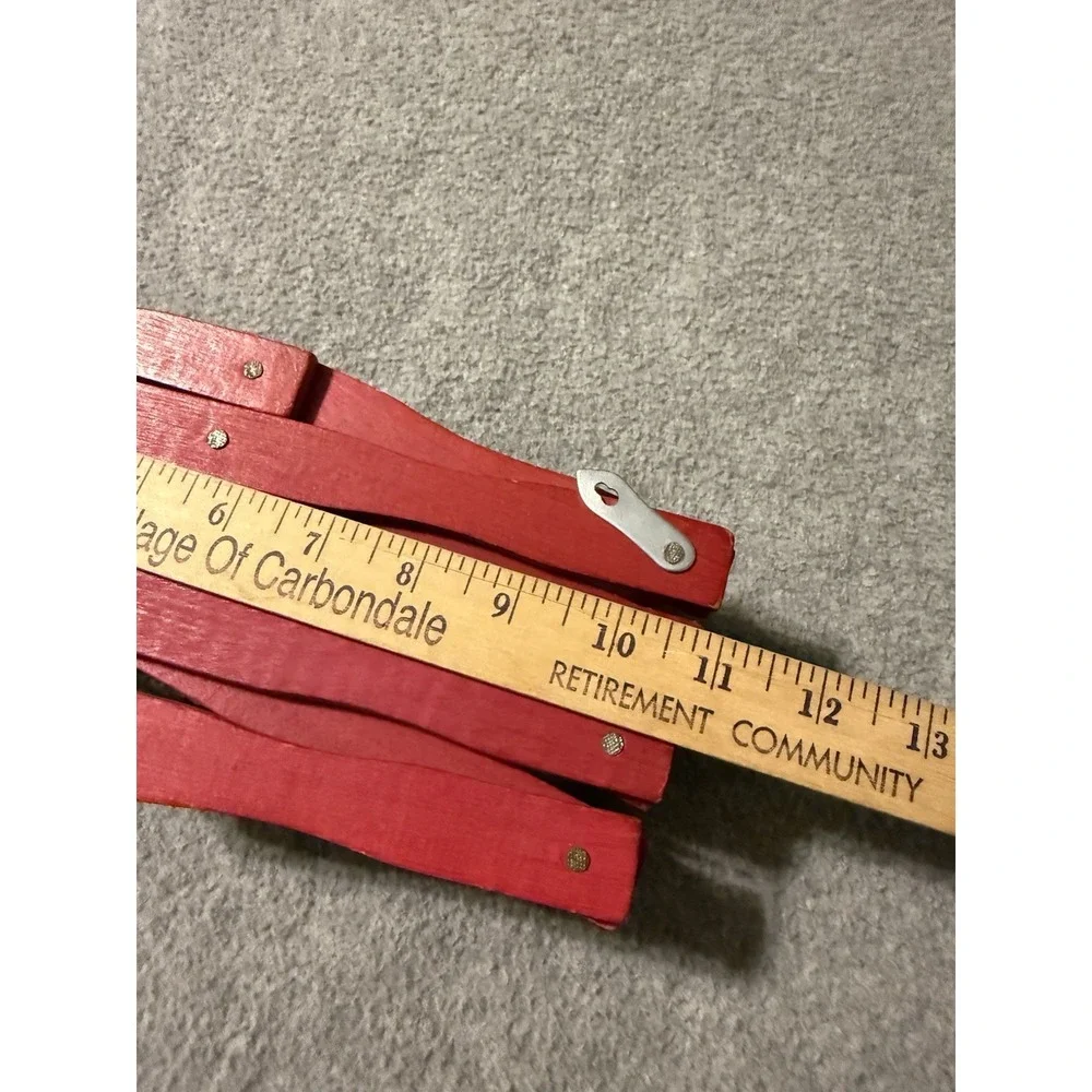 Expandable Accordion Wooden 13 Peg Wall Hanger Vintage Flair Organization Red